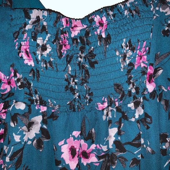 Torrid top - Picture 5 of 5